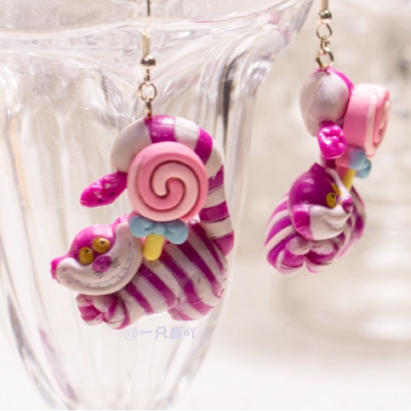 Disney Jewelry - Disney Alice’s Adventure in Wonderland Pink Striped Lynx Cat Earrings